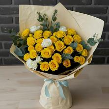 Букет цветов из:  Розы в Мочилы