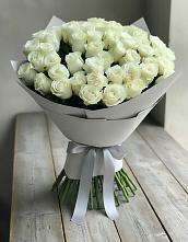 Букет 35 Белых роз в Мочилы