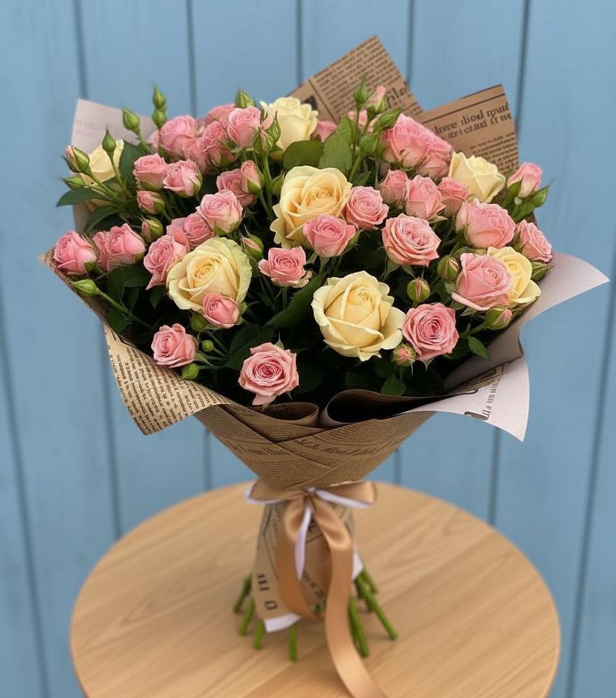 Букет цветов из: Розы в Мочилы