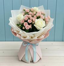 Букет цветов из:  Розы в Мочилы