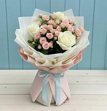 Букет цветов из:  Розы в Мочилы