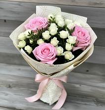 Букет цветов из:  Розы в Мочилы