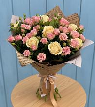 Букет цветов из:  Розы в Мочилы