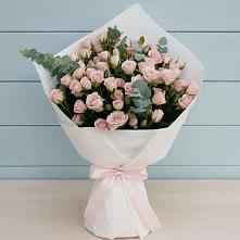 Букет цветов из:  Розы в Мочилы