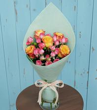 Букет цветов из:  Розы в Мочилы